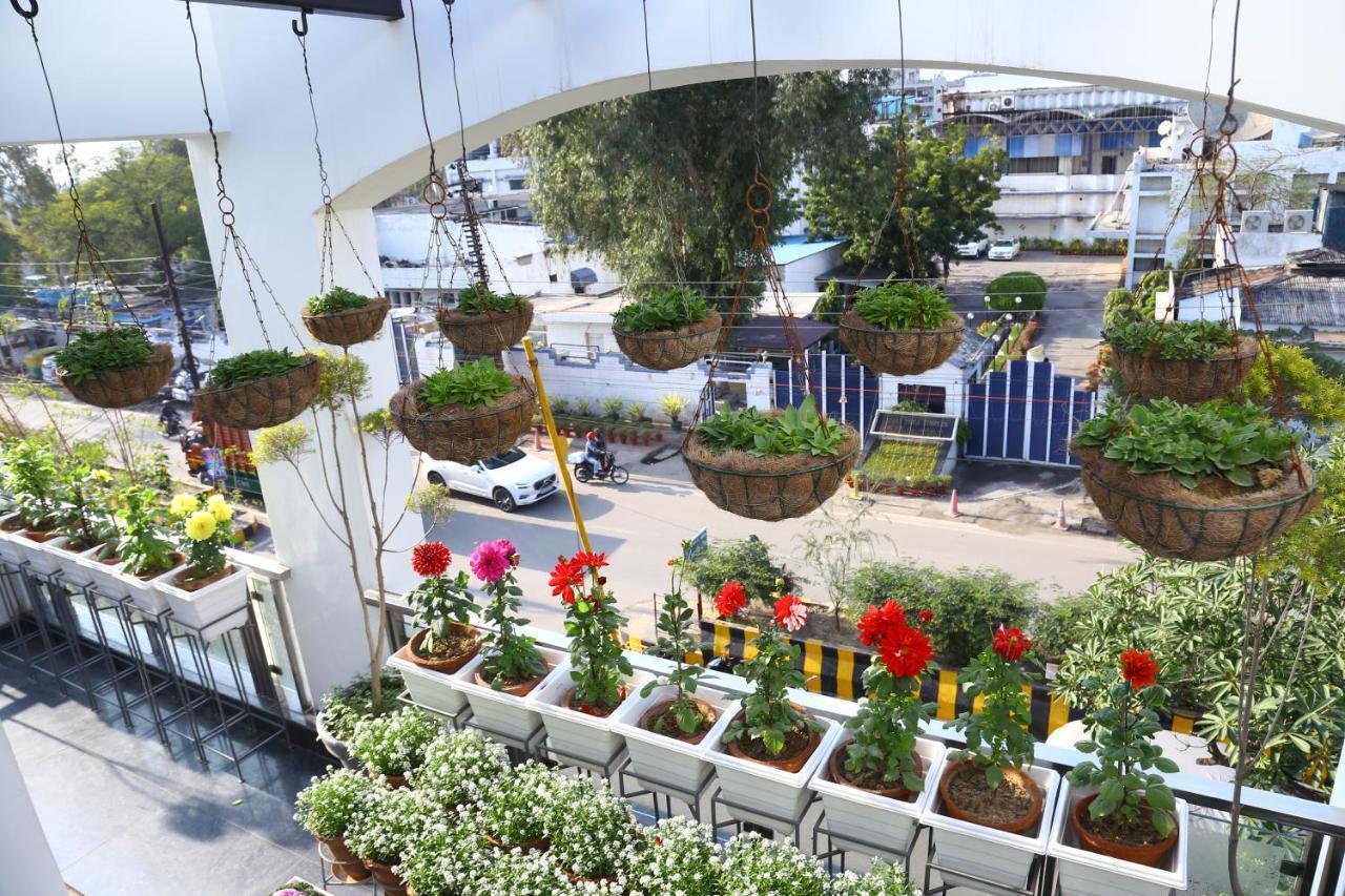 Joerose Villa Noida Esterno foto